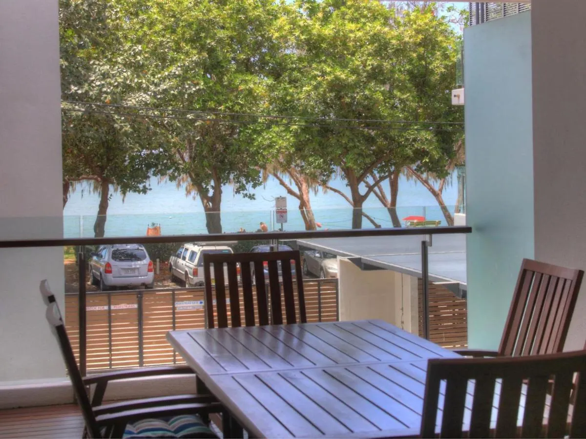 הורססהו ביי Maggies Beachfront Apartment 4